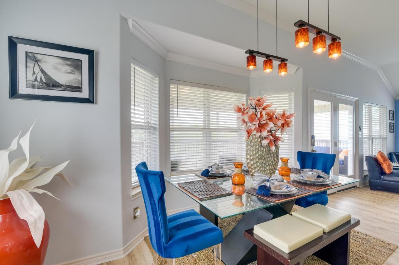 Galveston Escape With Entertainment Patio And Deck! Βίλα Εξωτερικό φωτογραφία