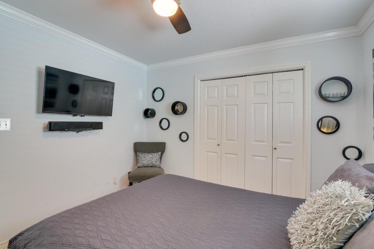 Galveston Escape With Entertainment Patio And Deck! Βίλα Εξωτερικό φωτογραφία
